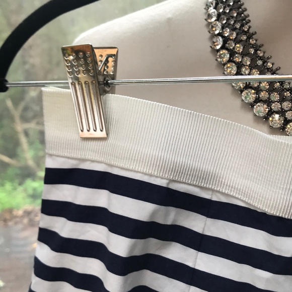 Ann Taylor “loft” poplin skirt - Picture 3 of 5